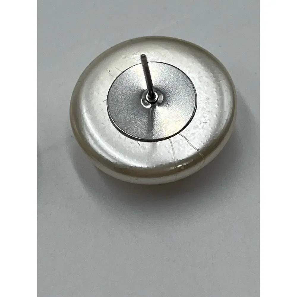 Kenneth Jay Lane KJL‎ Silver Tone Round Faux Pearl Ivory Pierced Stud Earrings - Picture 8 of 13
